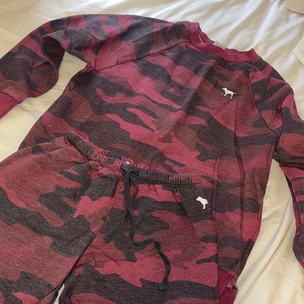 Victoria Secret PINK 2 piece Lounge Set